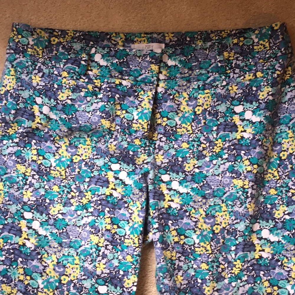 Loft Floral Capris